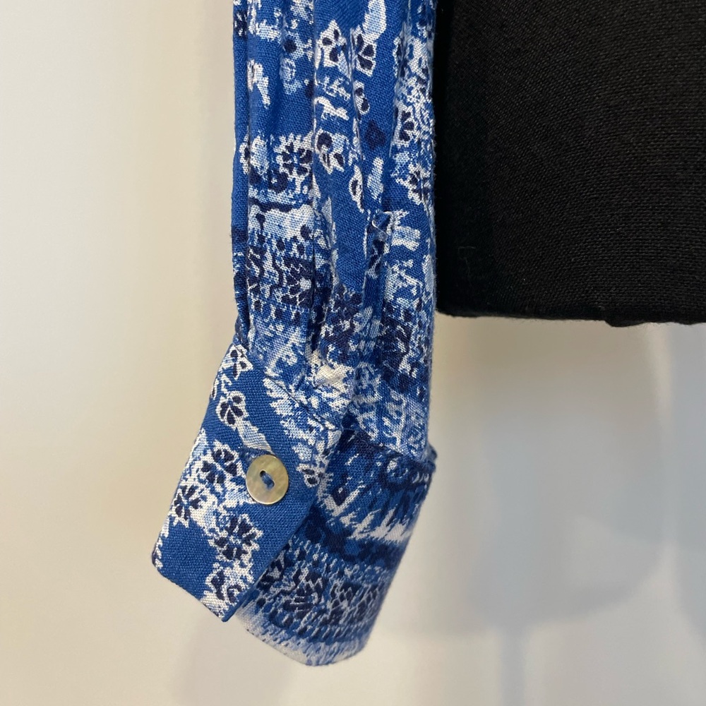 Never Worn! Zara Blue & White Long Sleeve Paisley Print Faux Wrap Crop Top - Picture 10 of 15
